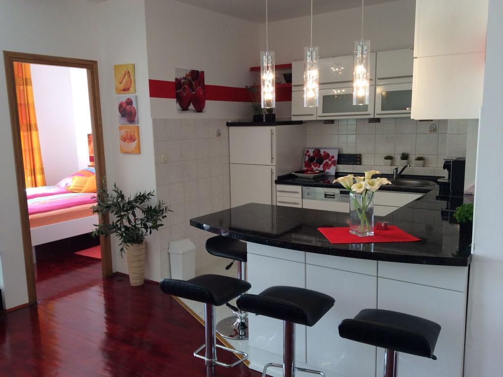 Apartment Marijeta Makarska Quarto foto